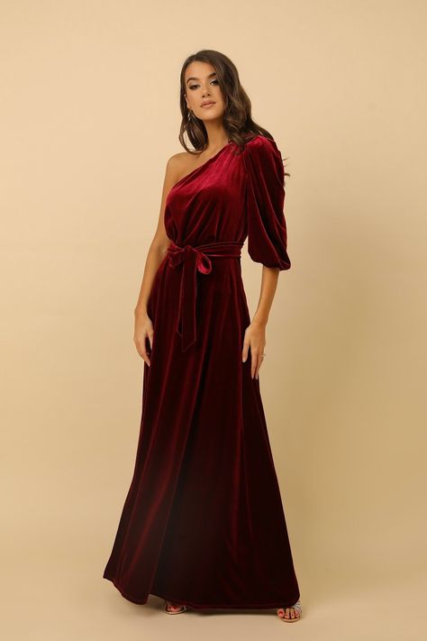 Wedding Guest Dress One Shoulder, Bridesmaid Dress Burgundy, Burgundy Party Dress, Long Velvet Dress, Burgundy Velvet Dress, Fall Bridesmaid Dresses, Velvet Dress Long, Velvet Bridesmaid Dresses, One Sleeve Dress