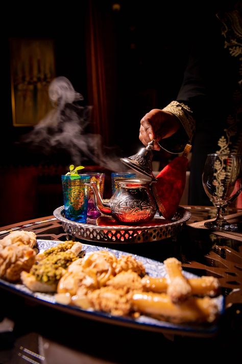 Arabian Lounge, Savoury Bites, Arabic Tea, Arabic Culture, Sweets Bar, Moroccan Tea, Deco Studio, Arab Culture, Moroccan Art