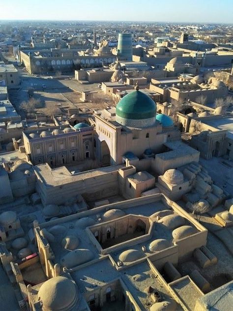 Uzbekistan Map, Khiva Uzbekistan, Asia Photography, European Explorers, Road Travel, Iran Travel, Silk Route, Desert Life, City Drawing