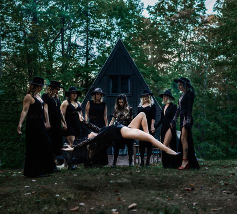 Witch Coven Photoshoot Group, Witch Photoshoot Ideas Group, Coven Photoshoot Inspiration, Witch Group Photoshoot, Wiccan Photoshoot, Group Witch Photoshoot, Witch Coven Photoshoot, Witches Photoshoot, Literary Witches