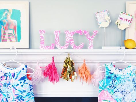 A Lilly Pulitzer Themed Baby Shower. Lily Pulitzer Baby Shower Theme, Lilly Pulitzer Baby Shower Ideas, Preppy Home, Lilly Party, Lake Party, Snowflake Baby Shower, Lilly Pulitzer Inspired, Lilly Inspired, Shower Inspiration