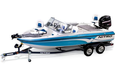 dream boat :) nitro fish and ski boat! Fish And Ski Boats, Ugg Boats, Nitro Boats, Bait Bucket, Duck Boat, Ladder Storage, Jump Seats, Ski Boats, Fishing Chair