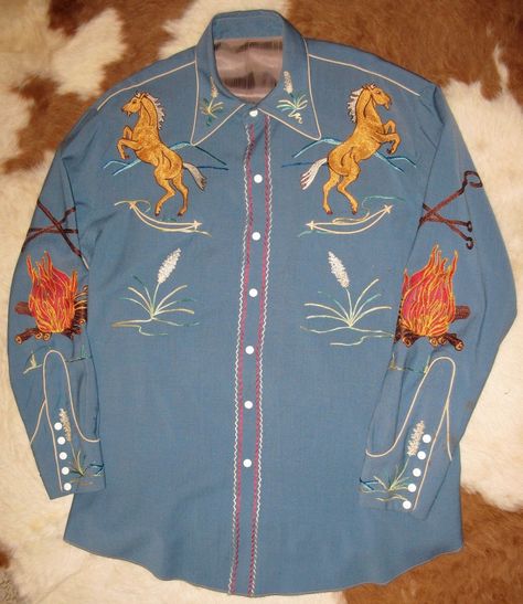 Vintage Western T Shirts, Embroidered Fitted Shirt For Rodeo, Western Shirt Vintage, Vintage Western Shirts, Vintage Cowboy Shirt, Moccasins For Men, Embroidered Western Shirt, Cowboy Embroidery, Embroidered Button-up Western Tops