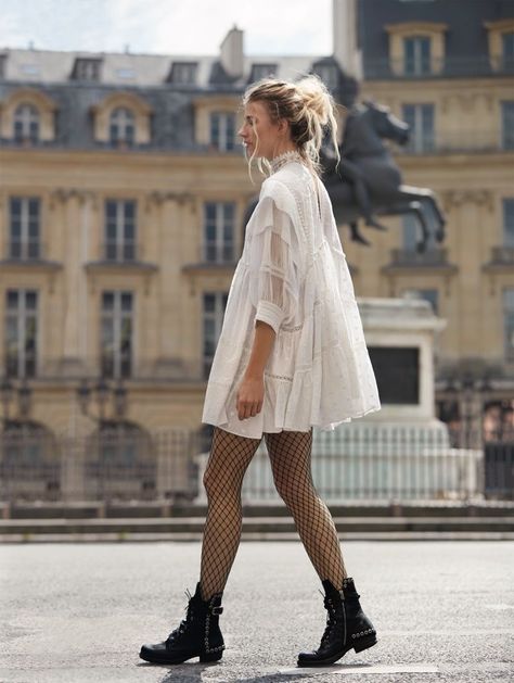 Free People Heartbreaker Mini Dress and Libby Fishnet Tight. A.S. 98 Lucas Lace Up Boot. Minimalism Fashion, Fashion Movement, Looks Chic, Instagram Story Template, Boho Stil, Inspiration Mode, Outfit Casual, Looks Style, Mode Inspiration