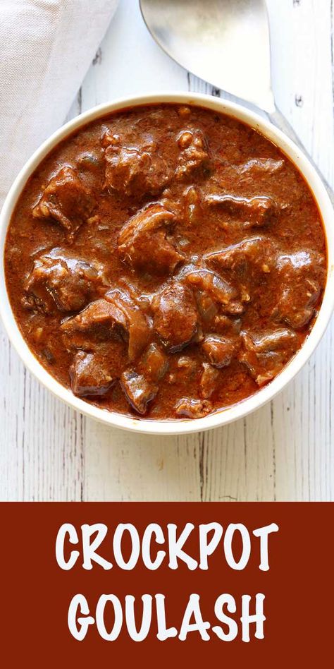 Beef Goulash Slow Cooker, Slow Cooker Goulash Recipes, Beef Chunks Recipes, Slow Cooker Goulash, Crockpot Goulash Recipe, Crockpot Goulash, Diced Beef Recipes, Pork Goulash, Meals Crockpot