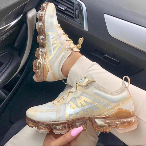 #nike Buty Marki Nike, Nike Air Vapormax 2019, Boty Nike, Vapor Max, Nike Air Shoes, Fresh Shoes, Cute Sneakers, Hype Shoes, Gym Shoes