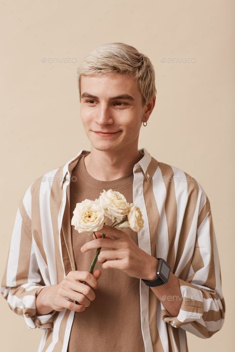 Man Holding Flowers Pose, Holding Out Flowers Reference, Man Holding Flowers Pose Reference, Male Holding Something Reference, Holding A Flower Reference, Men Holding Flowers, Person Holding Flowers Drawing Reference, Poses Holding Something, Guy Holding Flowers