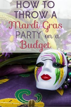 Mardi Gras is a holiday of excess, but you can celebrate on the cheap! We've got tips for throwing a dazzling Mardi Gras party on a budget! Mardi Gras Party Food, Mardi Gras Activities, Mardi Grad, Mardi Gras Party Decorations, Madi Gras, Mardi Gras Centerpieces, Mardi Gras Crafts, Party On A Budget, Mardi Gra