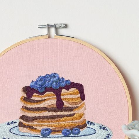 Love Embroidery on Instagram: "Let the countdown begin – Pancake Day is just 13 days away! 😋 We asked @georgie.k.emery to whip up a pancake-themed hoop for our latest issue (issue 49) and she did NOT disappoint – this delic' design uses Long and Short Stitch to depict a scrumptious stack of treats topped with blueberries and syrup 🥞 Grab a copy of issue 49 via the link in our bio and stitch your own stack 🔗 #embroideryart #loveembroidery #valentines #loveembroiderymag #spring #embroidery #embroiderywork #cosycraft #madebyme #nationalembroiderymonth #springday #pancakes #pancakesunday #pancakeday #blueberrypancakes #chefing #chefsofig #DMC" Pancake Embroidery, Long And Short Embroidery Designs, Blueberry Embroidery, Let The Countdown Begin, Spring Embroidery, Long And Short Stitch, Love Embroidery, Pancake Day, Gift Inspo