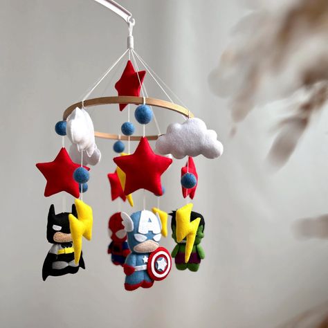 Superheroes Crib Mobile, Marvel Avengers Mobile, Marvel Super Heroes Batman Captain America Spiderman Hulk, Avengers Nursery Decor by ForLittleAngel on Etsy Marvel Nursery Ideas, Spiderman Nursery, Avengers Nursery, Marvel Nursery, Captain America Spiderman, Superhero Decor, Superhero Decorations, Superhero Nursery, Boy Mobile