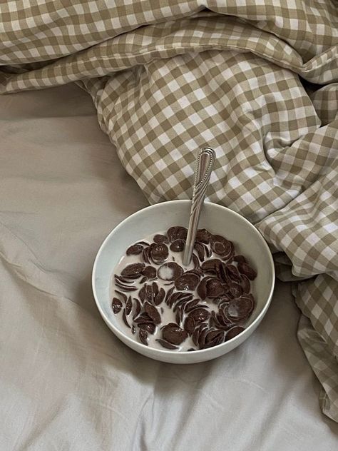 Food C, Cereal Milk, Lazy Morning, Tastemade Recipes, Morning Vibes, Snacks Saludables, Deilig Mat, Breakfast Cereal, Morning Breakfast