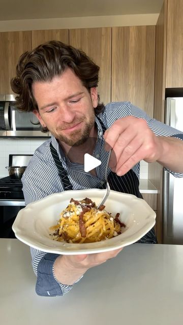 Giovanni Siracusa on Instagram: "🇮🇹Classic Spaghetti alla Carbonara 🍝  **Ingredients for 2:** 🍝200g Spaghetti  🐖100g Guanciale 🥚4 Egg Yolks 🧀75g Pecorino Romano Cheese + extra to top 🌶️Black Pepper to taste  👨‍🍳**Instructions** 1. Pasta Time: Boil water and cook the spaghetti till al dente. Save ½ cup pasta water before draining.💧 2. Crispy Guanciale: In a hot skillet, cook sliced guanciale till crispy. Remove from heat. Leave some oil in the pan.🐖 3. Egg Yolk Mix: Whisk egg yolks, Pecorino, and pepper. Add a tablespoon of the guanciale oil. 🥚 4. Mix It Up: Toss the all dente spaghetti into the guanciale pan with the guanciale on low heat. Pour the yolk mixture over the pasta and toss quickly! Use the pasta water to adjust the sauce. The hot pasta water will cook the yolks jus Carbonara Ingredients, Spaghetti Alla Carbonara, Pecorino Romano Cheese, Pasta Water, Pecorino Romano, Romano Cheese, Egg Yolks, Egg Whisk, Egg Yolk