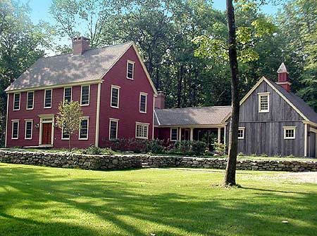 Exterior House Colors Farmhouse, Lexar Homes, Garage Colors, Colonial Floor Plans, Farmhouse Colonial, Colonial House Exteriors, Red Houses, Saltbox Houses, Colonial Homes