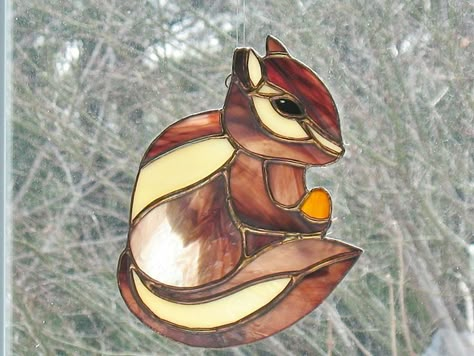 Stained Glass Animals, Tiffany Glass Art, Glass Art Design, Stained Glass Light, Wine Glass Art, Glass Art Projects, Beach Glass Art, Stained Glass Ornaments, Stained Glass Suncatchers