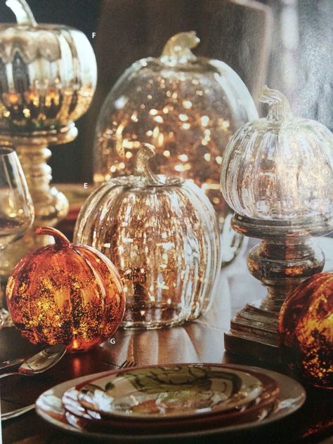 Pottery barn Halloween lighted glass pumpkins - catalog September 2016 Glam Wreaths, Glass Pumpkin Centerpiece, Mercury Glass Pumpkins, Blair Wedding, Bleach Pinecones, Autumn Centerpieces, Elegant Halloween Decor, Elegant Pumpkins, Elegant Halloween