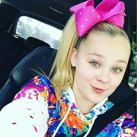 Jojo Siwa Instagram, Jojo Siwa's Phone Number, Jojo Siwa Outfits, Character Dress Up, Jojo Siwa Birthday, Island Party, Navy Girlfriend, Maddie And Mackenzie, Army Wives