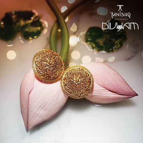 Gold Earrings from Tanishq, Gold Earrings Design from Tanishq, Tanishq Divyam Collection earrings Gold Earrings Design, Tanishq Jewellery, Antique Gold Earrings, Gold Round Earrings, Pure Gold Jewellery, Antique Gold Jewelry Indian, Gold Jewellry, Antique Jewellery Designs, Antique Gold Jewelry