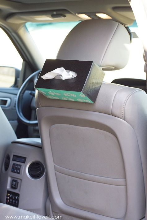 10-Minute DIY: Hanging Tissue Box Holder...for the CAR!! | via makeit-loveit.com Tissue Box Hacks, Car Tissue Holder, Box Hacks, Tissue Paper Holder, Handbag Holder, Kleenex Box Cover, Recycle Bin, Diy Napkins, Car Organization