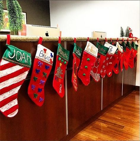 How To Decorate My Office At Work For Christmas, Office Decor For Christmas Holidays, Christmas At The Office Ideas, Christmas Decor Ideas For Workplace, Stocking Decoration Ideas, In Office Christmas Party, Christmas Table Decorating Contest Ideas, Diy Holiday Office Decor, Christmas Themes Ideas Decorations Office