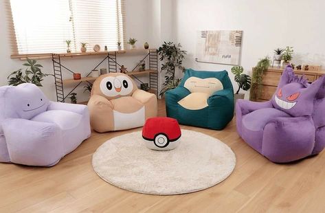 Pokémon Boys Room, Pokemon Gaming Room, Pokemon Interior, Pokemon Bedroom Decor, Pokemon Room Ideas Bedrooms, Pokemon House Decor, Pokemon Chair, Pokemon Home Decor, Pokémon Bedroom Ideas