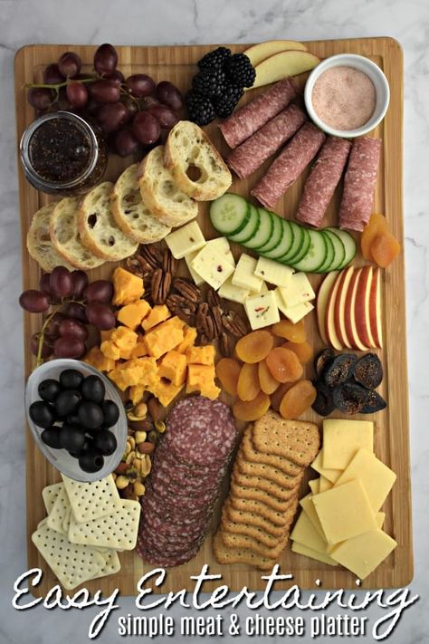 Last Minute Entertaining - Simple Meat and Cheese Platter perfect for girls night, game day or holiday entertaining. #ad #DollarGeneral #BarefootWine #jugglingactmama #holidayentertaining #gameday #partyfood #appetizers Meat And Cheese Platter, Meat Cheese Platters, Cheese Trays, Appetizer Platters, Meat Platter, Meat Appetizers, Charcuterie Platter, Party Food Platters, Charcuterie And Cheese Board