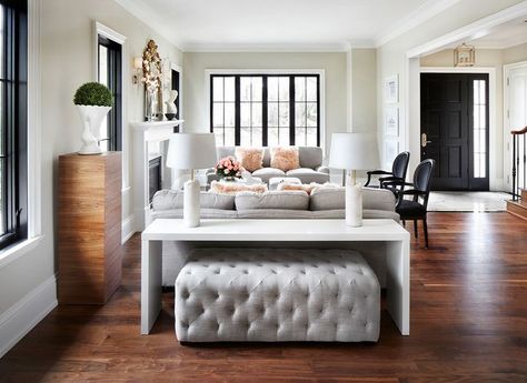 Low table behind the sofa can be paried with an ottoman Meja Sofa, Table Behind Couch, Furnitur Ruang Keluarga, Behind Couch, Black And White Living Room, Casa Vintage, Transitional Living Rooms, White Living, White Living Room