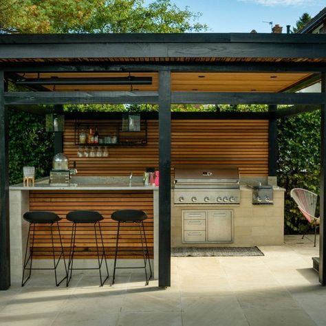 Oasis Decor, Outdoor Bbq Area, Modern Outdoor Kitchen, Outdoor Kitchen Bars, Outdoor Kitchen Plans, Build Outdoor Kitchen, Grill Area, Outdoor Bbq Kitchen, Backyard Kitchen