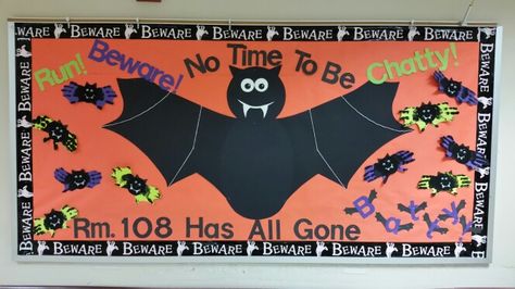 This year's Halloween Bulletin Board. I made the big bat out of poster board. The little bats are made from my student's handprints. Then I drew and cut out little "wings" for the word 'Batty'. :) Vampire Bulletin Board, Bat Bulletin Board Ideas, October Bulletin Board Ideas Daycare, October Bulletin Boards, Bat Facts, Halloween Bulletin Boards, Infant Room, Story Sequencing, Preschool Projects