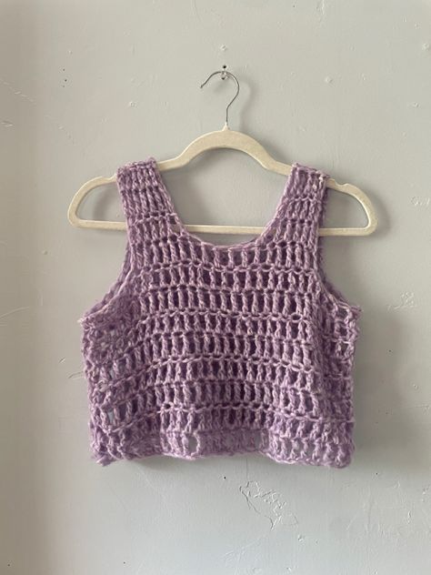 Soft and fuzzy Outfit Rajut, Crochet Ootd, Crochet Sweater Vest, Crochet Tank Top, Crochet Stitches For Beginners, Crochet Set, Fun Crochet Projects, Crochet Tank, Crochet Vest