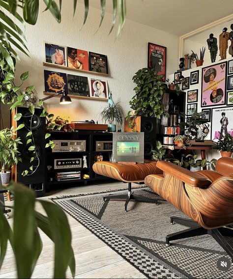 Neo Soul Apartment, Neo Soul Room, Neo Soul Aesthetic Apartment, Vinyl Room, Lots Of Plants, Record Room, Apartment Living Room Design, Dream Apartment Decor, Future Apartment Decor