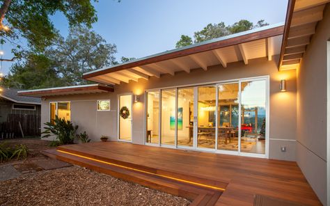 Mid-century Front Porch Remodel - Midcentury - Exterior - San Francisco - by Golden Visions Design | Houzz Mid Century Modern Addition Exterior, Mid Century Front Porch, Mid Century Modern Front Porch, Mid Century Ranch Remodel, Surf Style Home, Mid Century Modern Backyard, Sims Design, Front Porch Remodel, Modern Front Porches