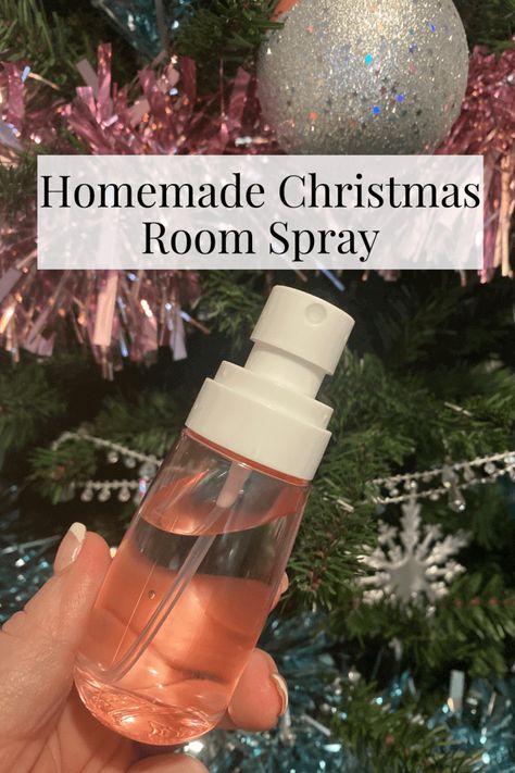 Homemade Christmas Room Spray.... | The Diary of a Frugal Family Diy Christmas House, Christmas Bedroom Decorations, Christmas House Decorations, Homemade Room Spray, Christmas Room Spray, Christmas Room Decorations, Room Spray Recipe, Smell Like Christmas, Diy Christmas Room