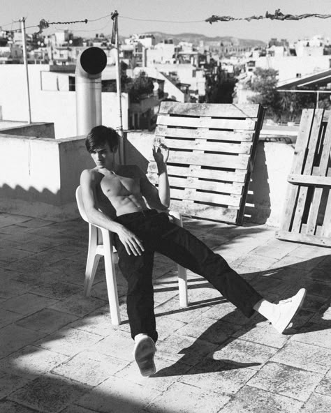 Rooftop series #ingridarutkute #bw #menstyle #menswear #mendaily #menfashion #fashionstyle #fashionphotography #photoshoot #photoshootideas Rooftop Editorial, Rooftop Aesthetic, Men Lifestyle, Mens Editorial, Men Photography, Male Portrait, July 31, Endless Summer, Fashion Shoot