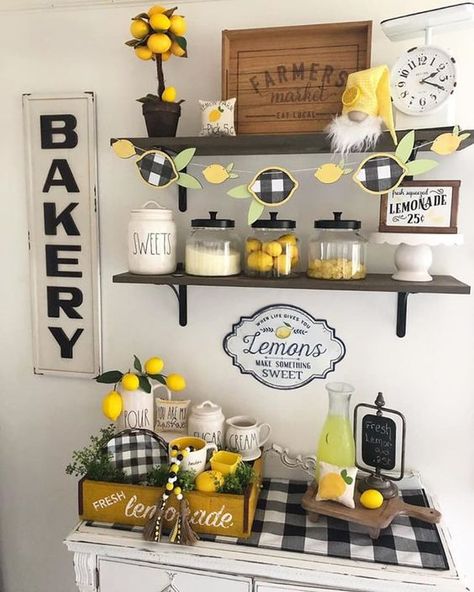 Super Creative Ideas For Kitchen Decor With Lemons 5 Decorating A Farmhouse, Diy Farmhouse Decoration, Lemon Theme, Lemon Kitchen Decor, Lemon Kitchen, Geek Decor, Kitchen Decor Themes, Lemon Decor, Farmhouse Decoration