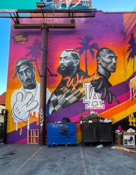 Kobe Bryant Lakers Murals on Twitter: "2Pac, Nipsey & Kobe mural. Welcome to LA Ar 216 E 4th St, DTLA by myinkflow and pricegoodman… " Kobe Mural, Building Murals, The Marathon Clothing, Life In Los Angeles, Kobe Bryant Lakers, Bryant Lakers, Los Angeles Street, Street Installation, Graffiti Artwork