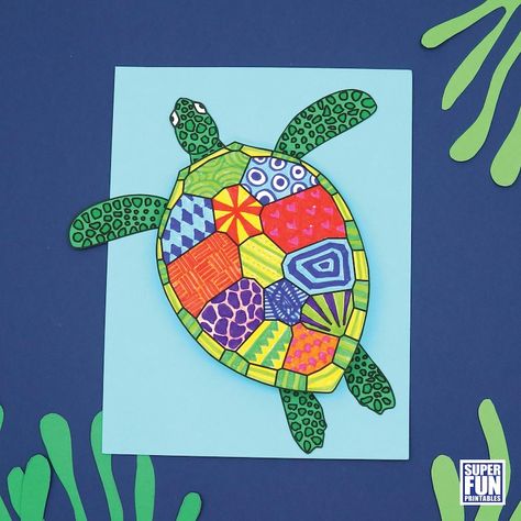 Printble pattern art turtle craft for kids. Make a turtle from the template with a 3D effect and decorate it woith yourown doodle art patterns. Turtle Doodle, Hermit Crab Crafts, Crab Craft, 3d Turtle, Open Ended Art, Shell Artwork, Art Turtle, Turtle Crafts, Complex Patterns