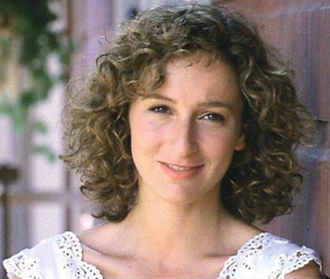 "Nobody puts Baby in the corner." Jennifer Grey Nose Job, Jeanie Bueller, Baby Dirty Dancing, Dirty Dancing Movie, Joel Grey, Jennifer Grey, Grey Pictures, Dancing Baby, Patrick Swayze