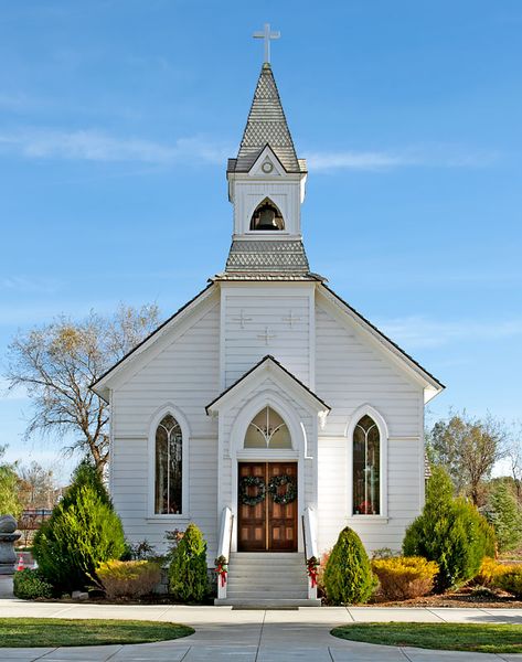 Old St. Mary's Church in Rocklin Church Asthetic Picture, Old Church Interior, Old Church Aesthetic, Culture Collage, Ancient Egypt Pyramids, Peaceful Sunday, Old Catholic Church, Winter Lodge, Egypt Pyramids