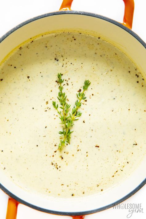 Coliflower Soup, Potage Recipe, Cream Of Cauliflower Soup Recipe, Cream Of Cauliflower Soup, Cauliflower Soup Healthy, Cream Of Cauliflower, Easy Roasted Cauliflower, Soup Store, Cauliflower Soup Recipe