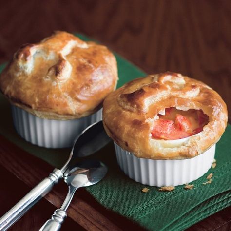 Lobster Pot Pies, Set of 4 Lobster Pot Pie Recipe, Lobster Pot Pie, Lobster Pot Pies, Lobster Tacos, Poached Lobster, Meat Pies, Lobster Recipes, Pot Pies Recipes, Pot Pies