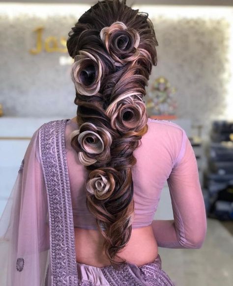 Give Flowers A Miss! These Bridal Hairstyles Sans Flowers Look Beyond Ethereal! | WedMeGood Wedding Reception Hairstyles, Reception Hairstyles, Give Flowers, Hairstyles For Indian Wedding, Bride Hairstyle, Engagement Hairstyles, Bridal Hairdo, Hairstyle Youtube, Bridal Hair Buns