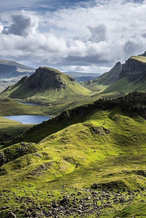 Herb Kitchen, Scotland Mountains, Scotland Nature, Scotland Aesthetic, Scottish Mountains, Scotland Landscape, Medieval Architecture, Quality Photography, The Isle Of Skye