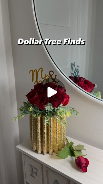 Mayra Mondragon on Instagram: "DOLLAR TREE FLOWER CENTERPIECE DIY, DOLLAR TREE TABLE DECOR DIY, WEDDING CENTERPIECE DIY, FLOWERS CENTERPIECE DIY, ROSES CENTERPIECE DIY. #dollartreefinds #dollartreediy #dollartreediys #flowercenterpiece #weddingcenterpieces #weddingcenterpiece #weddingdecor #weddingtabledecor #tabledecor  #diyideas #diycenterpieces #diycrafts #diycraft #diydollartree #diydecor #dollartreecommunity #dollartreeaddict #dollartreelover #dollartreeobsessed #centerpieces #diyhomedecor #homedecor #goldhomedecor #fyp #centrodemesa #hazlotumismo #diy #dollartreedecor #dollartreecraft #dollartree" Dollar Tree Table Decor, Dollar Tree Table, Wedding Centerpiece Diy, Walmart Hacks, Tree Table Decor, Fancy Decorations, Table Decor Diy, Diy Wedding Centerpiece, Roses Centerpiece