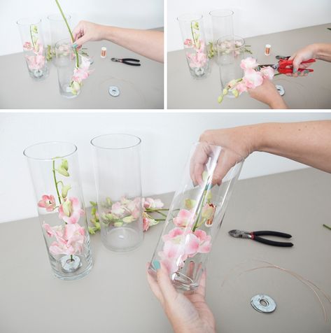 Submerged Flower Centerpiece, Submerged Flowers, Flower Centerpieces Diy, Flowers In Vases, Arranging Flowers, Floating Candle Centerpieces, Wedding Floral Centerpieces, Floating Flowers, Diy Centerpieces