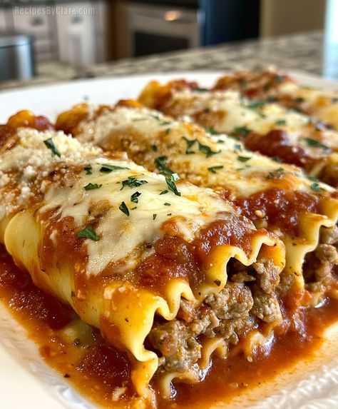 Italian Meatball Lasagna Roll-Ups - A Hearty, Cheesy Dinner - Recipes By Clare Meatball Lasagna Roll Ups, Meatball Lasagna Recipes, Rolled Lasagna Recipe, Fall Pasta Dinner, Easy Lasagna Rolls, Meatball Lasagna, Lasagne Roll Ups, Lasagna Rolls Recipe, Cheesy Dinner