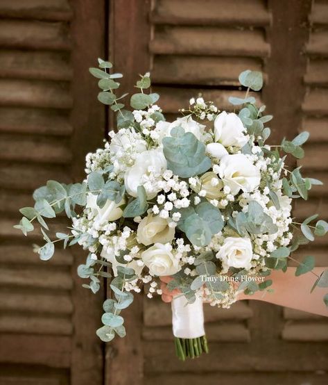 Sage Green Eucalyptus Wedding Bouquet, Eucalyptus And Babysbreath Wedding, Sage Green And White Bridal Bouquet, Eucalyptus Flower Bouquet, Ecuplatus Wedding, White Iris Wedding Bouquet, Eucalyptus And Babysbreath Bouquet, Greenery And Babysbreath Bouquet, White Iris Bouquet