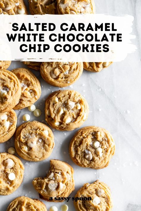 White Chocolate Chips Recipes, White Chocolate Cookie Recipes, Caramel Chips, White Chocolate Desserts, Chocolate Caramel Cookies, Salted Caramel Cookies, Caramel Chocolate Chip Cookies, Hazelnut Cookies, White Chocolate Chip