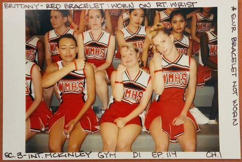 Glee Tv Show, Lauren Potter, Brittany S Pierce, Cast Band, Glee Quotes, Santana Lopez, Glee Fashion, Heather Morris, Glee Club