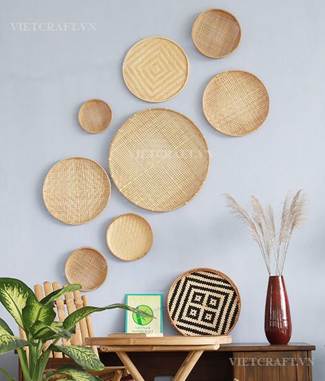 Bamboo Basket Wall Decor, Bamboo Crafts Decor Wall Art, Bamboo Basket Decoration, Eco Restaurant, Bamboo Wall Decor, Bamboo Baskets, Bubble Drawing, Retail Store Interior Design, Basket Wall Art