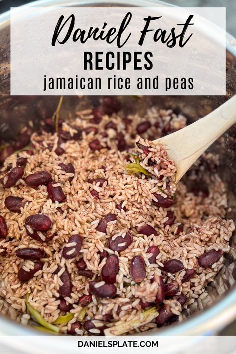 Are you doing the Daniel Fast? This Jamaican Rice and Peas is made in the Instant Pot with dried kidney beans and brown rice. You can enjoy this deliciousness with sauteed kale and mushrooms, vegan collard greens, air fryer plantains, vegan crab cakes, or vegan ackee. This dish is gluten-free, soy-free, nut-free, oil-free, and vegan. Check out this and other Daniel Fast recipes here... Simple Daniel Fast Meals, Daniel’s Fast Meals, Easy Daniel Fast Meals, Daniel Fast Recipes Lunch, Recipes For The Daniel Fast, Daniel’s Fast, Daniel Fast Recipes Dinner, Daniels Fast Recipes, Daniel Fast Recipes 21 Day Meal Plan